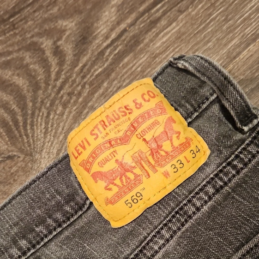 ❤️ LEVI'S GRAFFITI 569 LOOSE STRAIGHT JEANS - HOZIER 